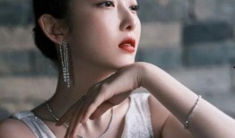 杨幂和蒋梦婕最新爆料,揭秘娱乐圈背后的惊人真相